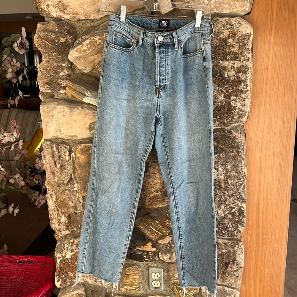 BDG jeans light wash